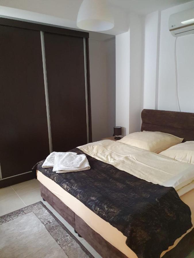 Summer Mamaia Navodari Ngoại thất bức ảnh