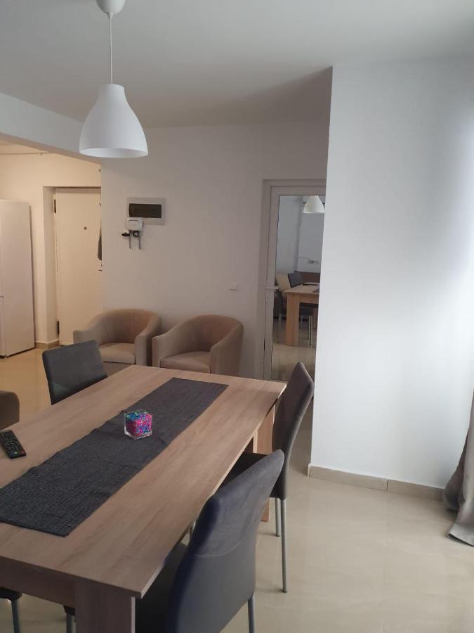 Summer Mamaia Navodari Ngoại thất bức ảnh